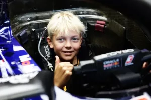 Ο γιος του Ράικονεν στην ακαδημία της Red Bull