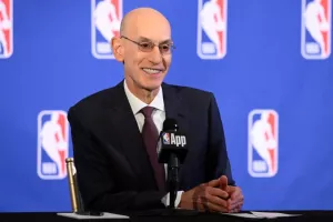 Σίλβερ: «Κάνουμε συζητήσεις με τη EuroLeague»
