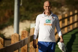 Εικόνες από την πρώτη του Ζιντάν με τη Γαλλία