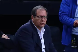 Αγγελόπουλος: «Ο Ολυμπιακός είναι αντίπαλος, όχι εχθρός»
