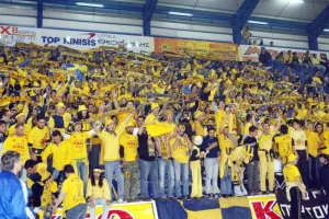 (Βίντεο-Φώτος) Όταν η ΑΕΛ κατακτούσε Ευρωπαϊκό 