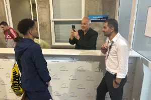 Τον ξέρει χρόνια! Γιακουμή και Χριστόδουλος μαζί με τον Έντουαρντς