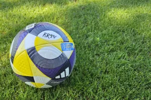 Krasava ENY Ύψωνα: "Λυπούμαστε ειλικρινά για την προσβολή - Ζητούμε συγγνώμη από τον ΑΠΟΕΛ"