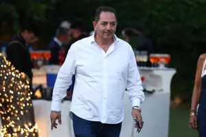 Σούπερ Λίγκα: «Κόκκινη κάρτα» σε Καρυπίδη και Πρίτσα για 15 ημέρες