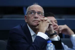 Κατηγορίες για δωροδοκία/δωροληψία και στημένους αγώνες για Λιόλιο και άλλους