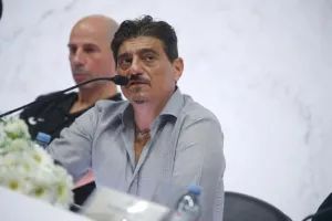 Νέο χτύπημα Γιαννακόπουλου: «Τα χρήματα που βρέθηκαν στην ντουλάπα ποιανού είναι;»
