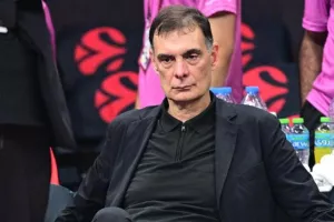 Μπαρτζώκας για Μπολόνια: «Δεν το έκαναν επίτηδες τα παιδιά, απλώς με χτύπησαν και τους απώθησα»