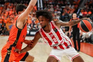 MVP της 5ης αγωνιστικής ο Γιαν Μοντέρο του Ολυμπιακού!