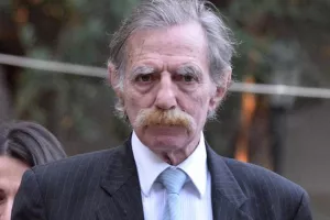 Η ΕΠΟ για Βαρδινογιάννη: «Το μεγαλύτερο κεφάλαιο για το εθνικό μας ποδόσφαιρο φέρει το όνομά του»