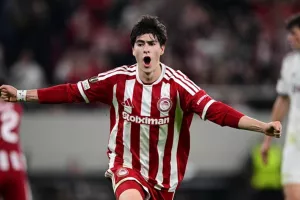 Λύτρωση με αυτογκόλ και... καλπάζει στο Europa League ο Ολυμπιακός!