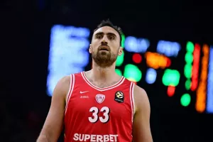 Καθαρή η μαγνητική του Μιλουτίνοφ, δύσκολα θα παίξει με Αρμάνι ο Μοντέρο