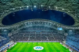 Στα ροζ το «Βελοντρόμ» με Ολυμπιακό