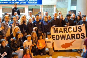 (Βίντεο/Φώτος Kerkida) Συγκινητικές στιγμές: ΟΛΟΙ... στον δικό τους Μάρκους Έντουαρντς! 