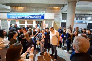 (Βίντεο/Φώτος Kerkida) Συγκινητικές στιγμές: ΟΛΟΙ... στον δικό τους Μάρκους Έντουαρντς! 