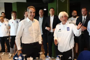 Επίσκεψη Μητσοτάκη... πριν τη Γερμανία (Φώτος)