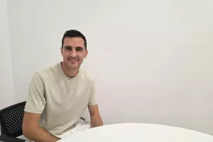 «Αυτός με άλλαξε θέση κι έγινα αμυντικός…»