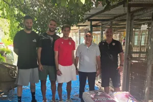 Επίσκεψη στο καταφύγιο φιλοξενίας σκύλων (φώτος)