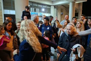 (Βίντεο/Φώτος Kerkida) Συγκινητικές στιγμές: ΟΛΟΙ... στον δικό τους Μάρκους Έντουαρντς! 
