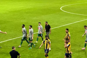 (LIVE/ημίχρονο) ΑΕΛ 0-0 Ομόνοια 29Μ