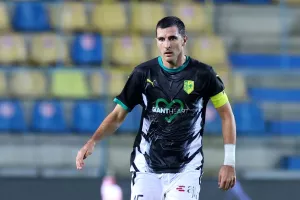 «Παίζεται» ο… παρτενέρ 