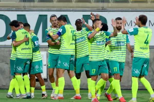 Για την… επιβεβαίωση και την επιστροφή