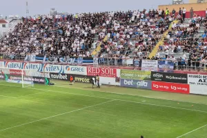 Ατμόσφαιρα... στο πέταλο: "Απολλωνάρα πολύ σε αγαπώ" (Βίντεο Kerkida)