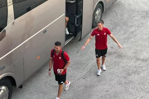 (Φώτος kerkida) Η άφιξη της Νέας Σαλαμίνας στο ΓΣΠ