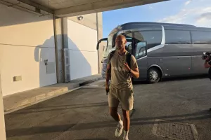 Η άφιξη της ΑΕΚ μέσα από τον φακό του kerkida.net