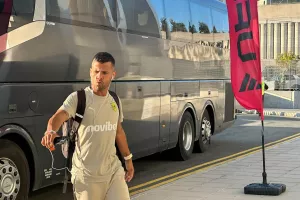(ΦΩΤΟΣ kerkida) H άφιξη της ΑΕΚ