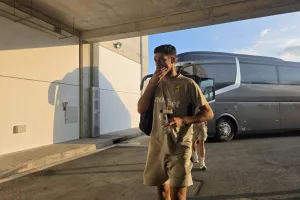 Η άφιξη της ΑΕΚ μέσα από τον φακό του kerkida.net
