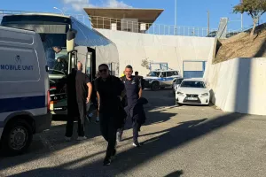 Η άφιξη του ΑΠΟΕΛ/φώτος kerkida