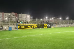 Νίκη για ΑΕΤΟ-Λουλούδια εις μνήμη του Γιάννη