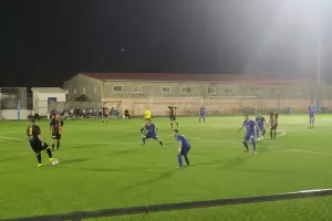 Νίκη για ΑΕΤΟ-Λουλούδια εις μνήμη του Γιάννη