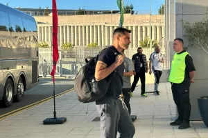 (ΦΩΤΟΣ kerkida) H άφιξη της ΑΕΚ