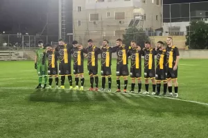 Νίκη για ΑΕΤΟ-Λουλούδια εις μνήμη του Γιάννη
