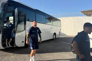 (Φώτος Kerkida) Η άφιξη του Απόλλωνα