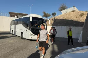 (Φώτος kerkida) Στο ''Στέλιος Κυριακίδης'' η Καρμιώτισσα