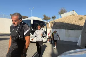 (Φώτος kerkida) Στο ''Στέλιος Κυριακίδης'' η Καρμιώτισσα