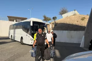 (Φώτος kerkida) Στο ''Στέλιος Κυριακίδης'' η Καρμιώτισσα