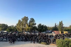 (Βίντεο/Φώτος kerkida) Μαζική κάθοδος της Θύρα 9!