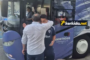 Αγκαλιά... με Κίκο