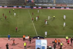(LIVE/Ημίχρονο) Καρμιώτισσα 1-0 Ολυμπιακός