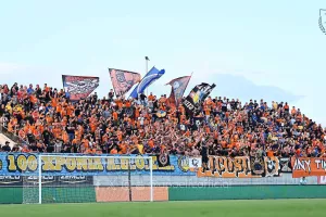 ΑΠΟΕΛ/ Sold out με Ομόνοια Αραδίππου