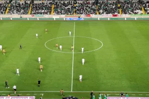 (LIVE/Ημίχρονο) Ομόνοια 2-0 ΑΕΛ