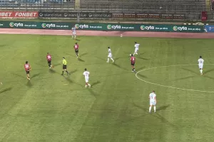 (LIVE) Καρμιώτισσα 1-0 Ολυμπιακός