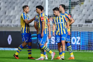 Πεντάρα με ''καυτό'' Γεωργίου και στην επόμενη φάση το ΑΠΟΕΛ!
