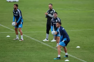 (Φώτος) Δουλειά... ενόψει Λετονίας