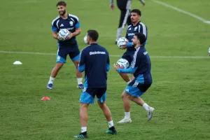 (Φώτος) Δουλειά... ενόψει Λετονίας