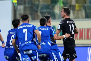 ΑΕΚ - Ομόνοια Αραδίππου: Αντερέγκεν στο 89' και... κορυφή!