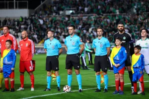 Ομόνοια - Μπενφίκα: Την κόντραρε... για ένα ημίχρονο